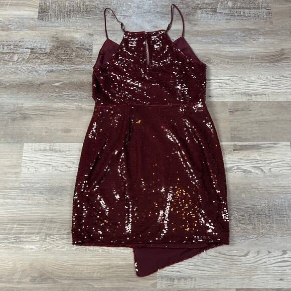 Adelyn Rae Burgundy Sequin Cocktail Dress Size M Holiday Party Asymmetrical Mini - Picture 4 of 8